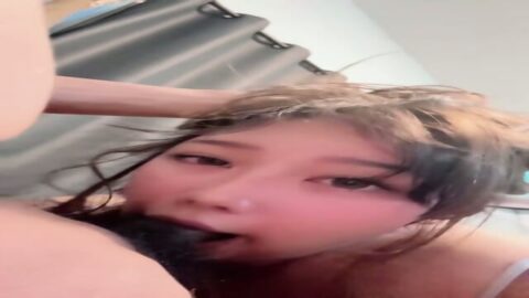 Esmer Büyük Göğüslü ile Azgın Porno